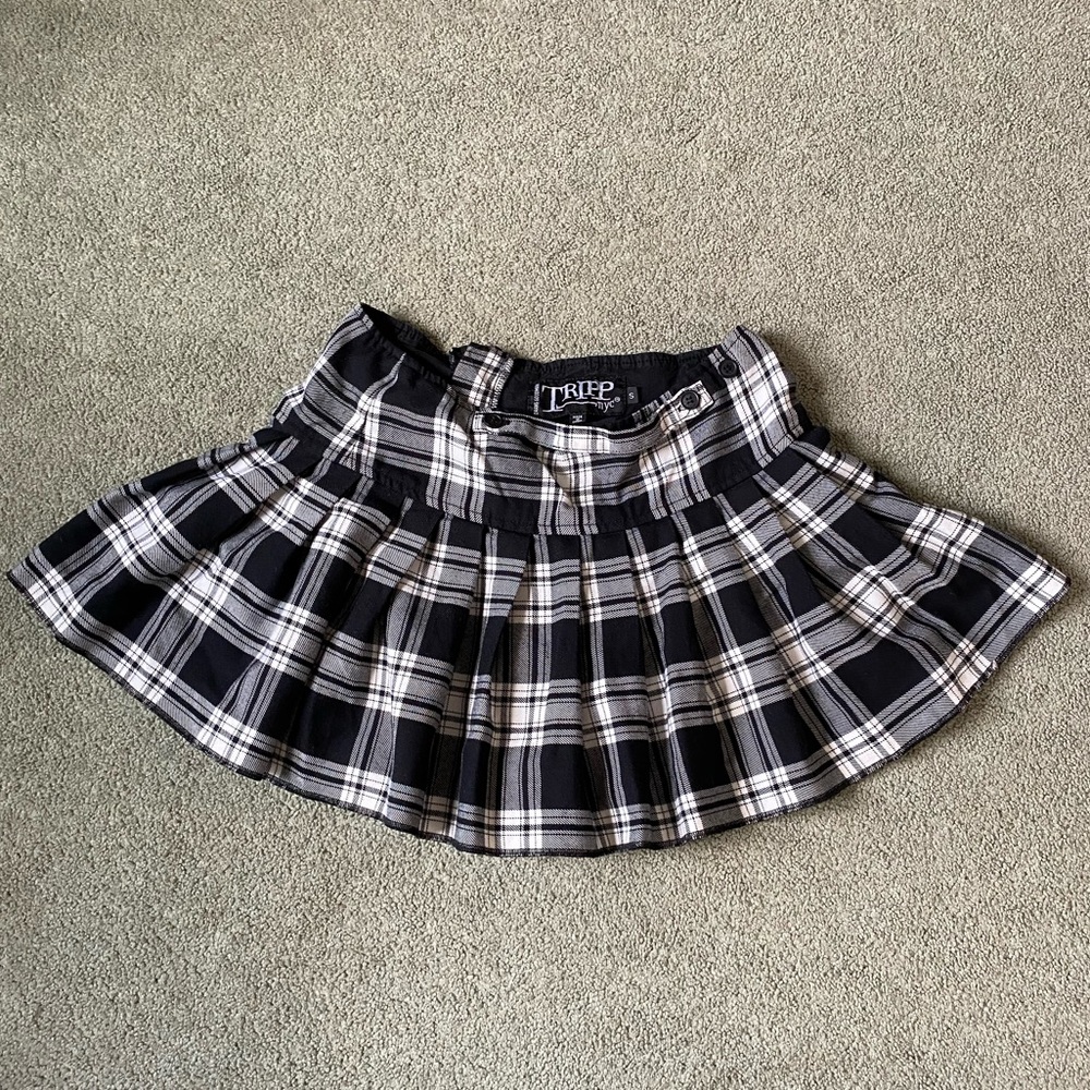 TRIPP NYC PLEATED MINI SKIRT